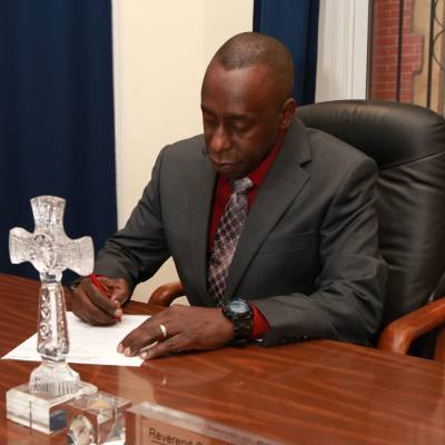 PHOTO-2025-10-14-14-37-17